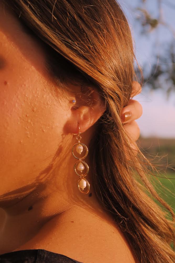 Getaway glam earrings