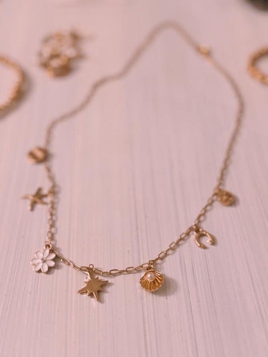 The summer girl necklace